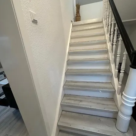 Ferienhaushaelfte Knobloch Lejlighed *