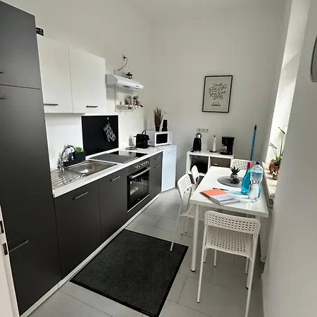 Ferienhaushaelfte Knobloch Lejlighed *