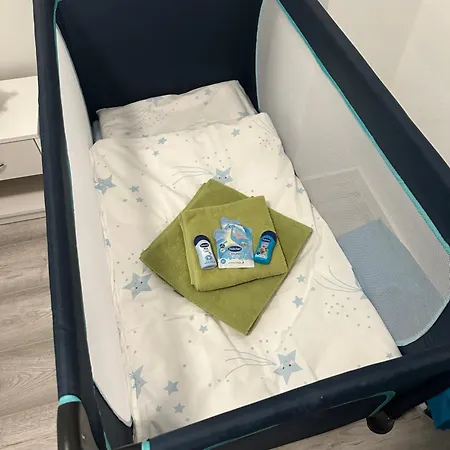 Апартаменты Ferienhaushaelfte Knobloch Оберхаузен