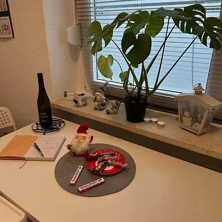 Апартаменты Ferienhaushaelfte Knobloch *