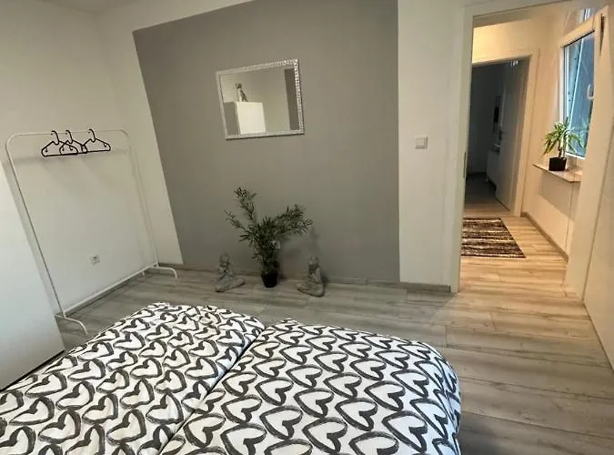 Apartment Ferienhaushälfte Knobloch Oberhausen (North Rhine-Westphalia)