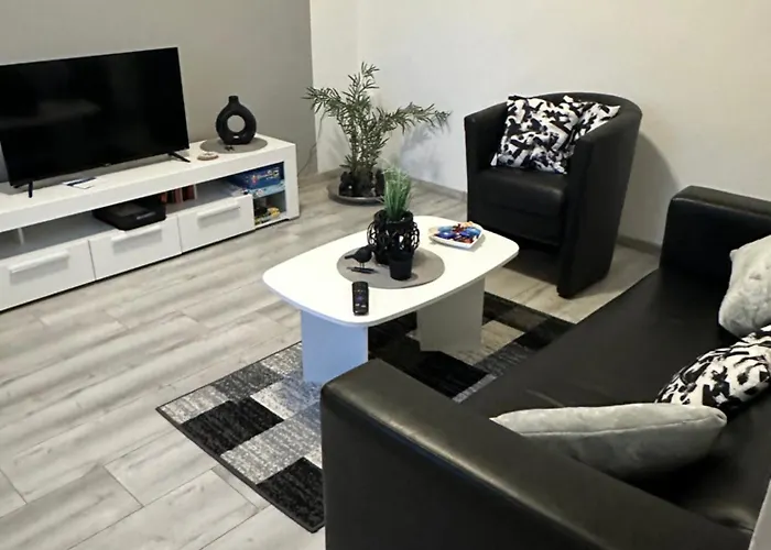 Apartment Ferienhaushälfte Knobloch